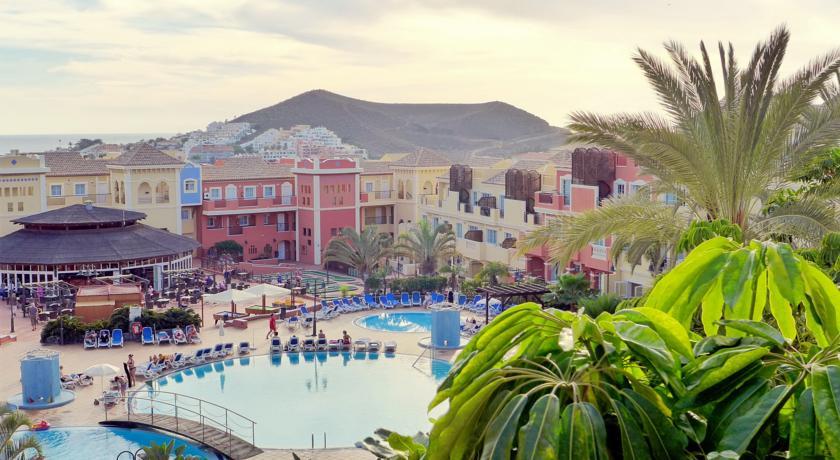 Apartamentos Granada Park Playa de las Americas  Exterior photo