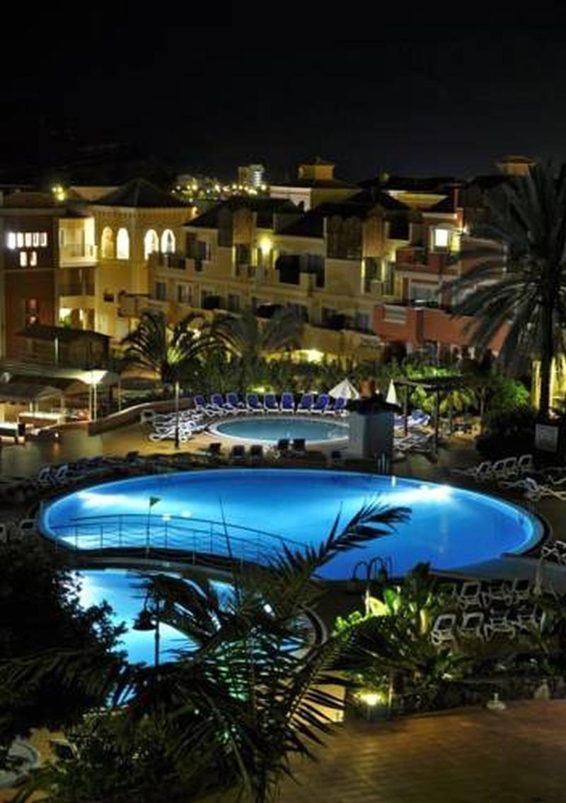Apartamentos Granada Park Playa de las Americas  Exterior photo